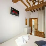 Binario 11 - Centro, Stazione, Netflix *